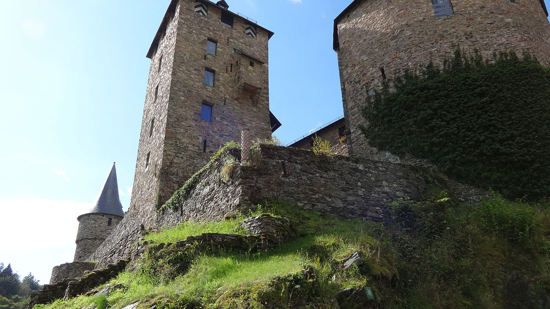 Deixe-se encantar por Malmedy & Château de Reinhardstein