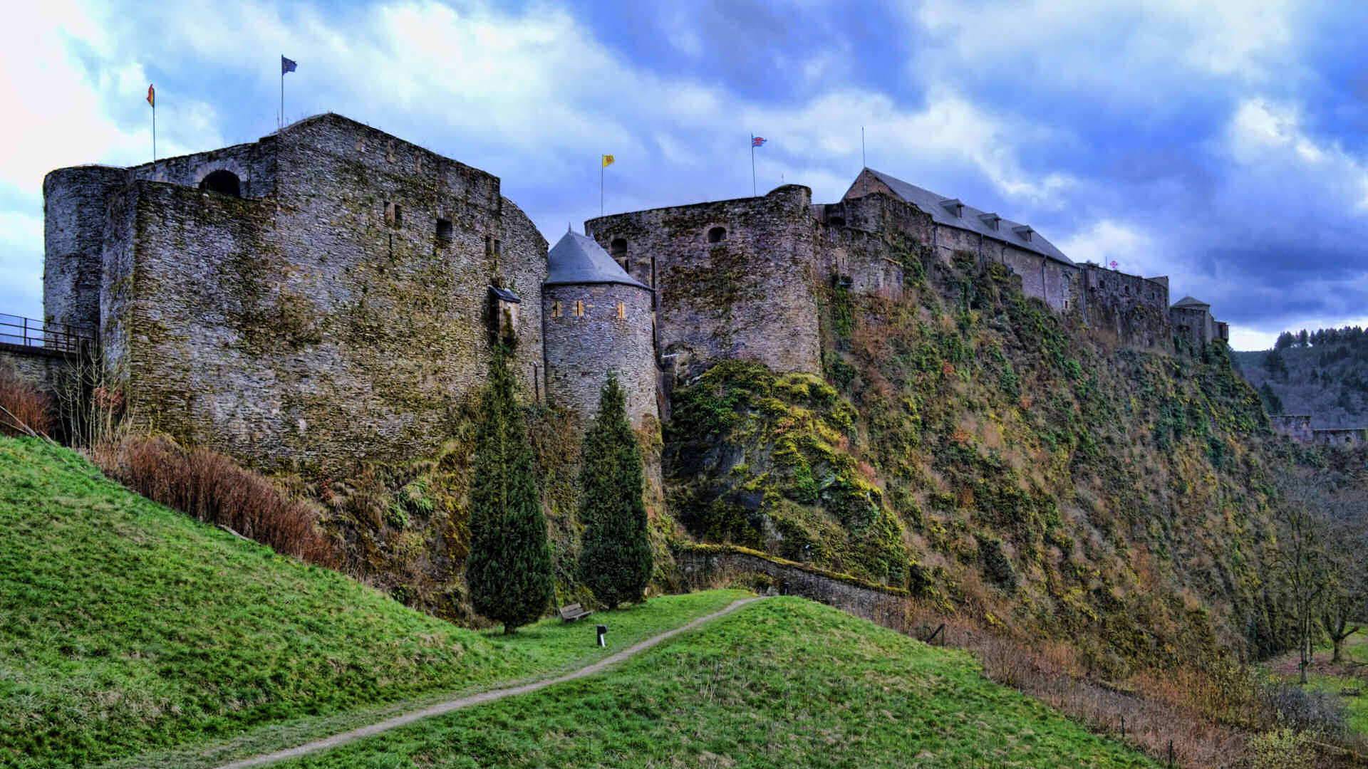 Fakkeltocht in het Kasteel van Bouillon Ardennen.nl