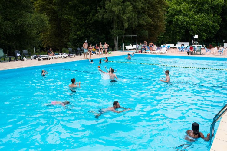 zwembad in La Roche-en-Ardenne