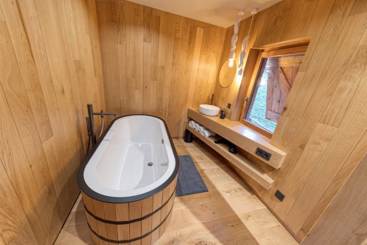 Wood Hotel en Lodges in Forestia