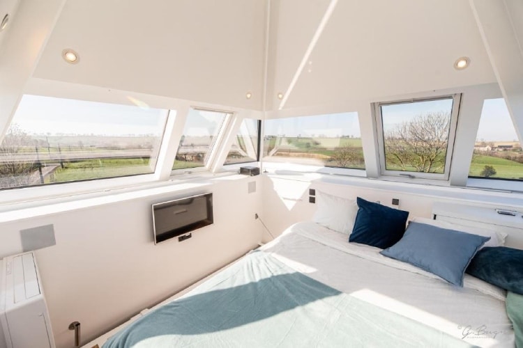 Bovenste etage in de Toren van Larbuisson