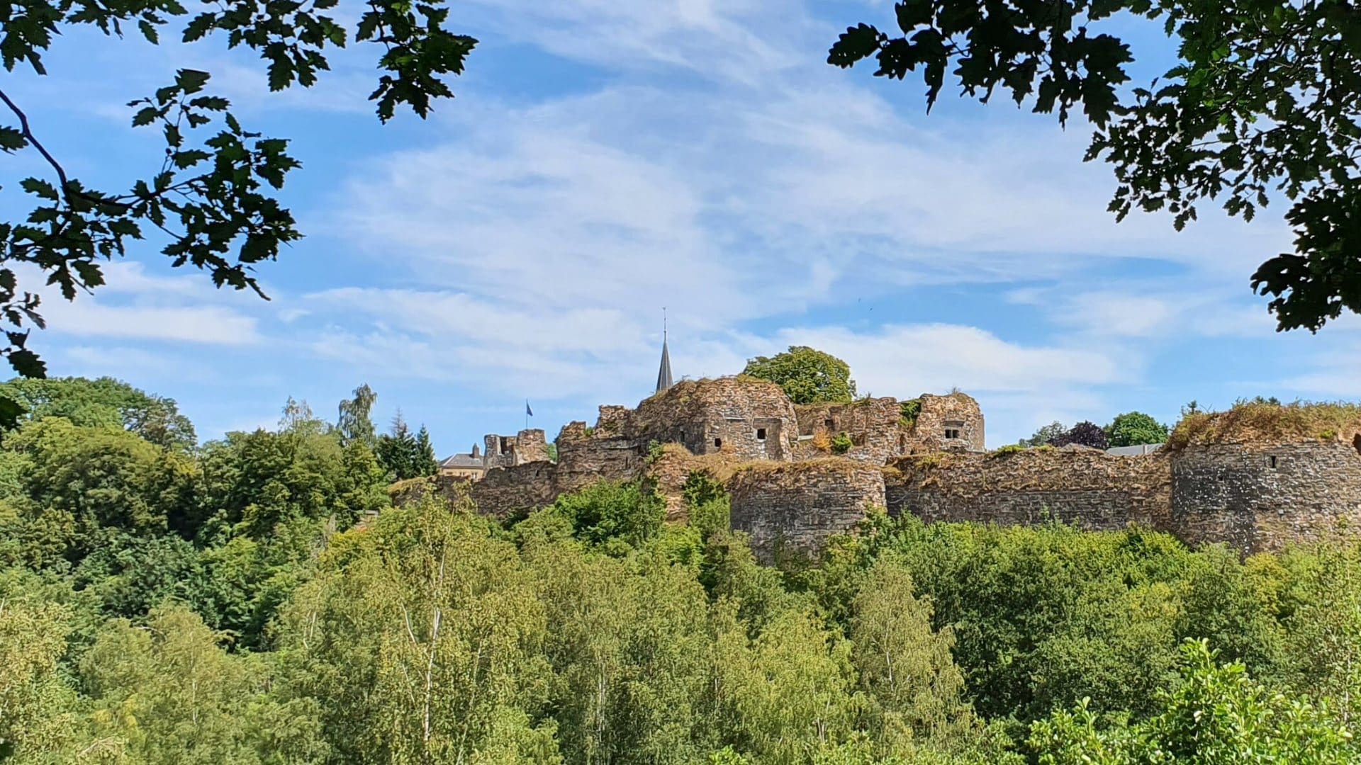 Kasteel van Montcornet in de Franse Ardennen