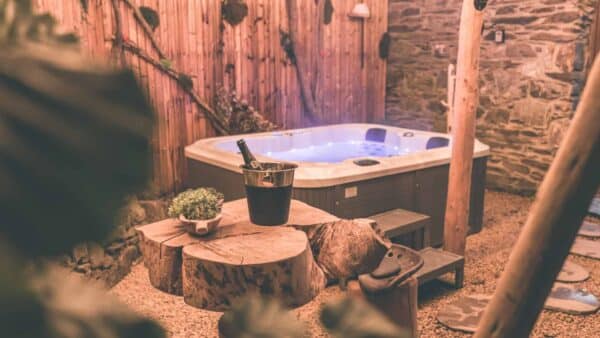 Romantische Getaway met Jacuzzi in de Ardennen: La Roca